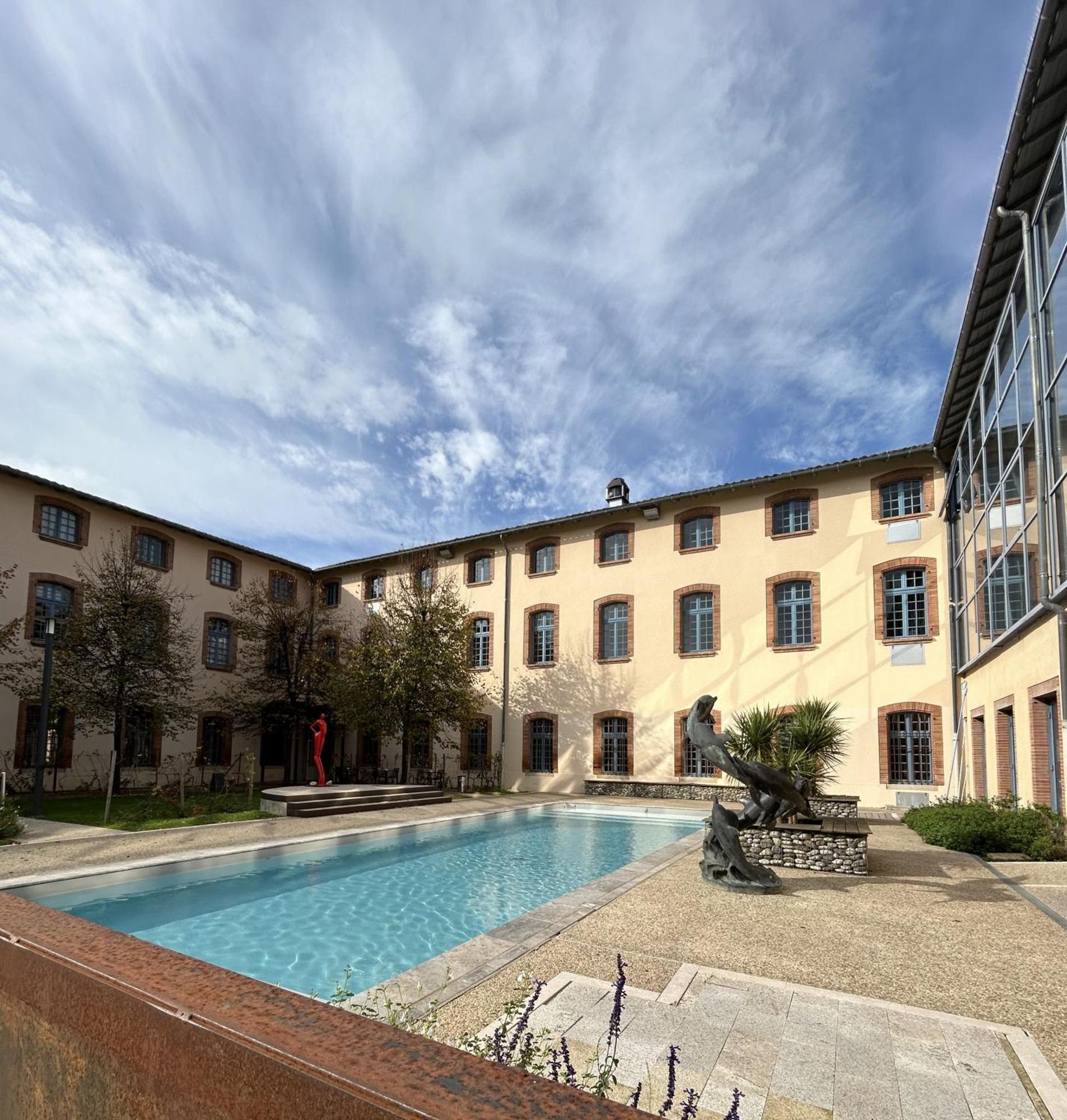 Dali Hotel Montauban Eksteriør bilde