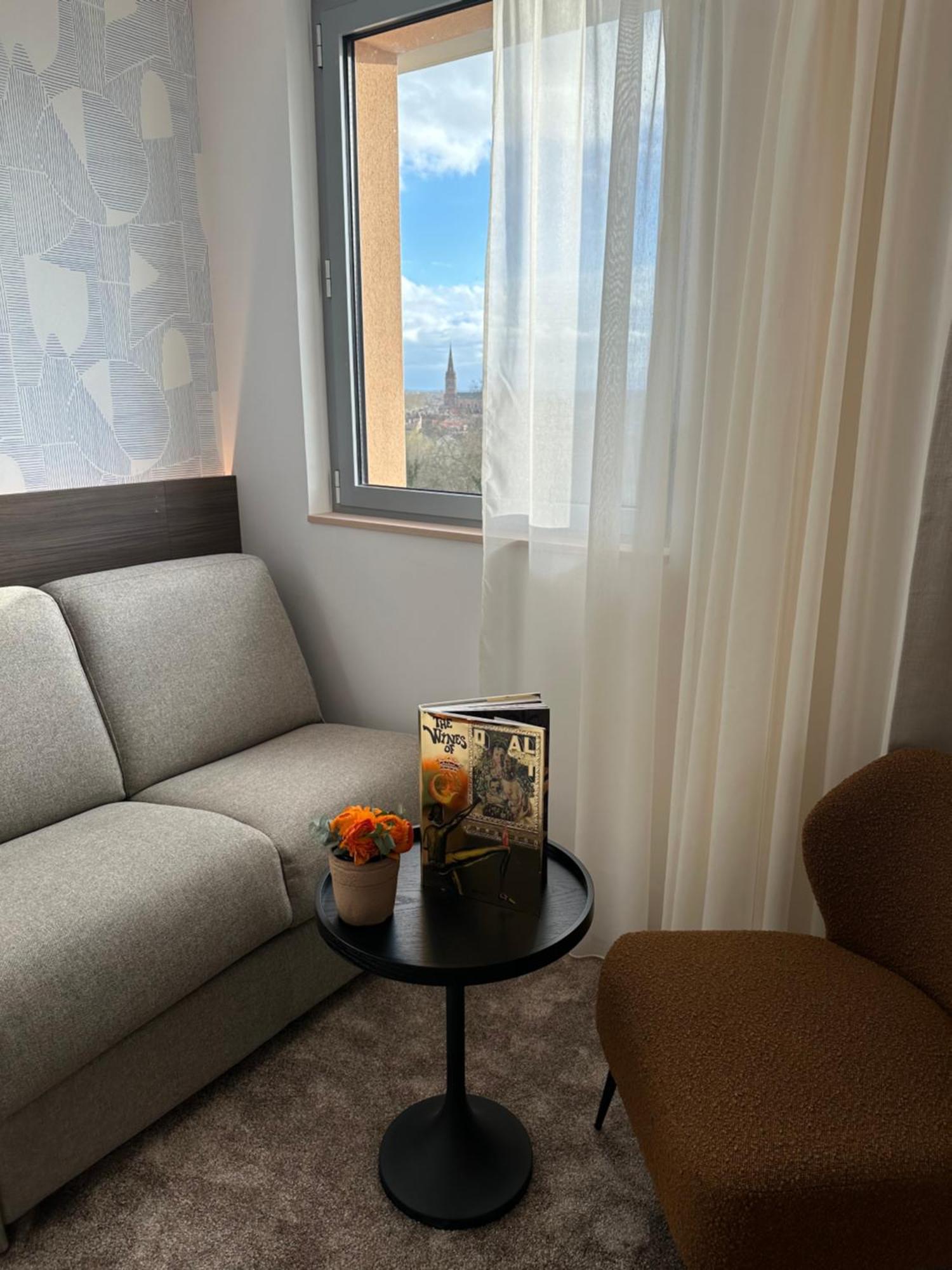 Dali Hotel Montauban Eksteriør bilde